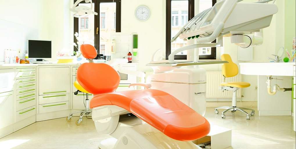 Zahnarztbehandlung - entspannt, angstfrei, angenehm